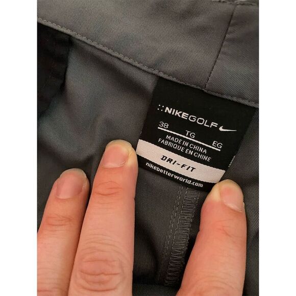 Nike Golf Men's Gray Chino Shorts Size 38 Dri-FIT UV Protection - Picture 2 of 3